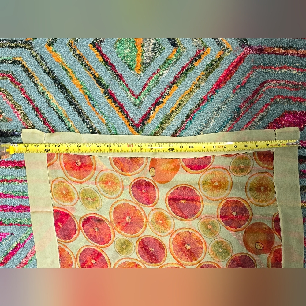 EUC Authentic Gucci Citrus Print Long 100% Silk Scarf 64"x26"‎ - Picture 4 of 9